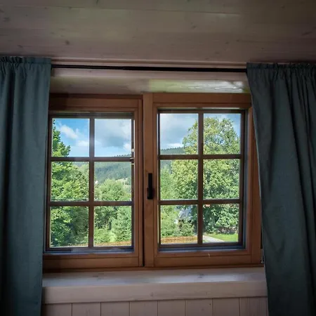 U Justina Na Břehu Apartmán *