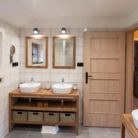 U Justina Na Břehu Apartmán *